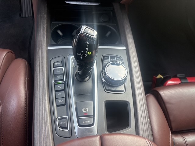BMW X5 BMW X5 xDrive40e iPerformance High Executive | Navi | Camera | Pano | 143.471 km Dealeronderhouden