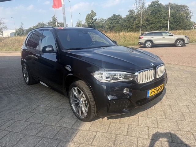 BMW X5 BMW X5 xDrive40e iPerformance High Executive | Navi | Camera | Pano | 143.471 km Dealeronderhouden