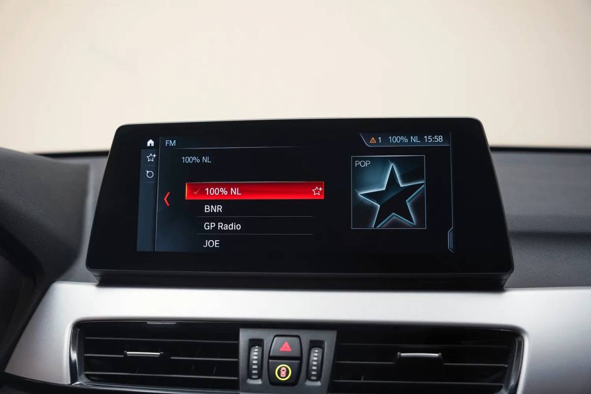 BMW X1 BMW X1 xDrive25e Executive [ Clima Achteruitrijcamera Memory Stoelverwarming Cruise ]