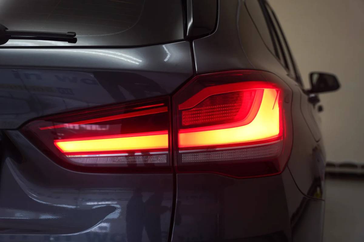 BMW X1 BMW X1 xDrive25e Executive [ Clima Achteruitrijcamera Memory Stoelverwarming Cruise ]