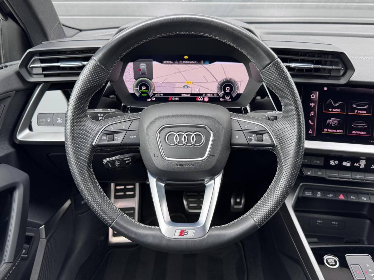 Audi A3 Audi A3 Sportback 45 TFSI e S-line Competition | Dealer Ondh