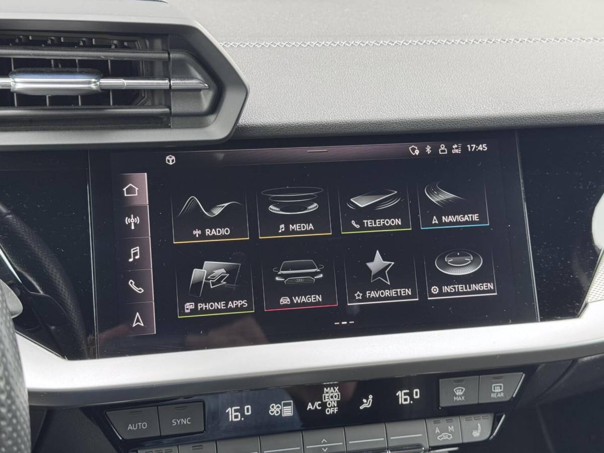 Audi A3 Audi A3 Sportback 45 TFSI e S-line Competition | Dealer Ondh