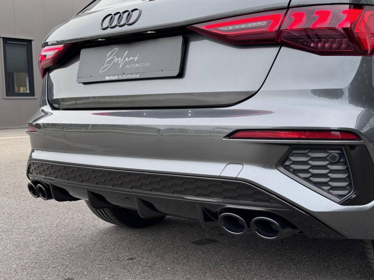 Audi A3 Audi A3 Sportback 45 TFSI e S-line Competition | Dealer Ondh