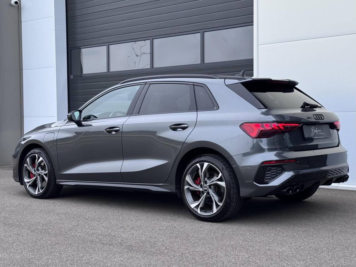 Audi A3 Audi A3 Sportback 45 TFSI e S-line Competition | Dealer Ondh