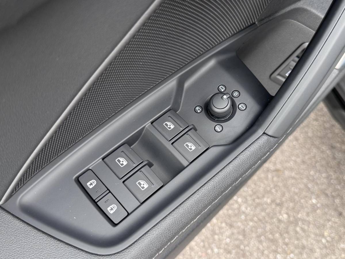 Audi A3 Audi A3 Sportback 45 TFSI e S-line Competition | Dealer Ondh