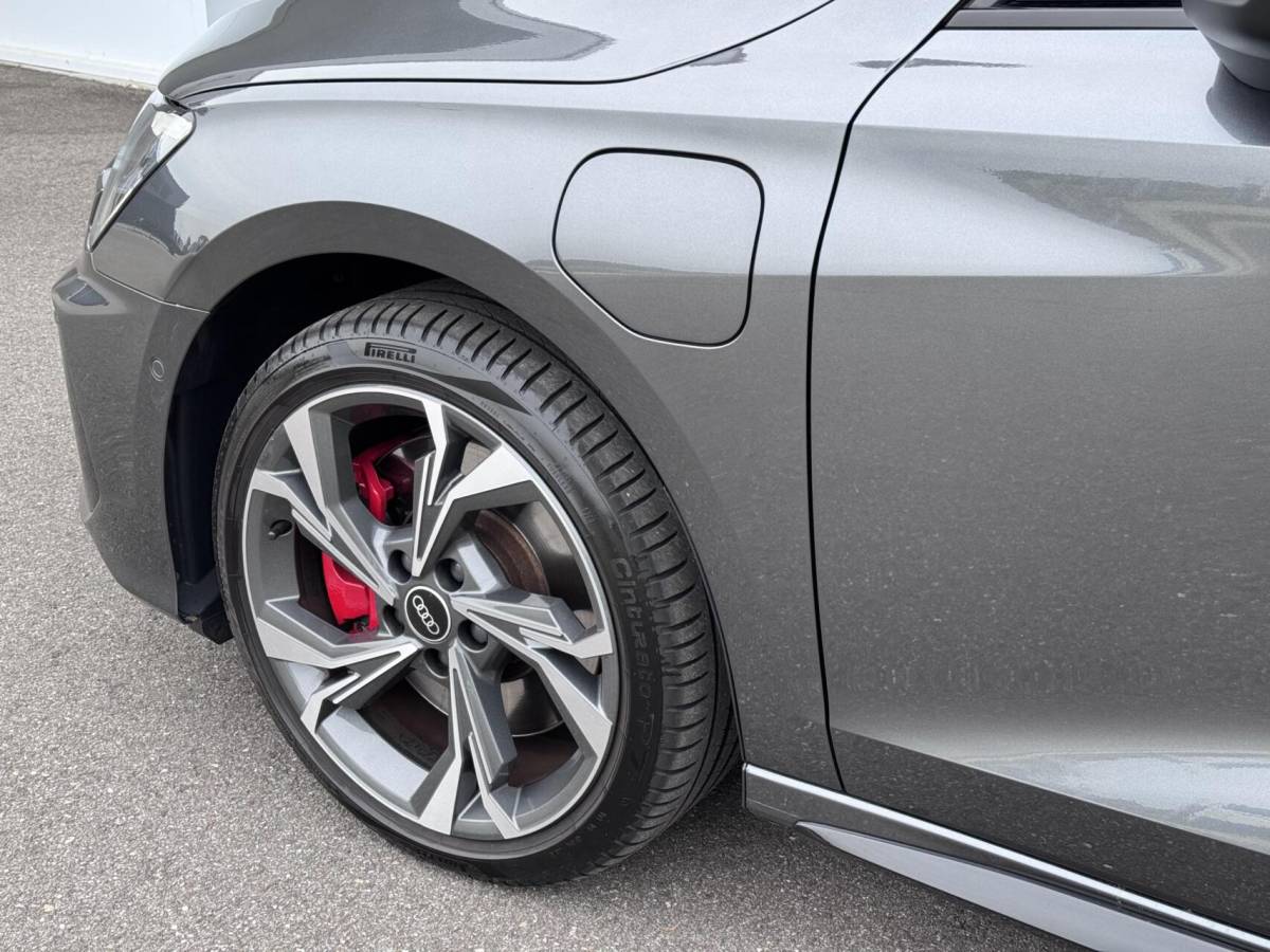 Audi A3 Audi A3 Sportback 45 TFSI e S-line Competition | Dealer Ondh