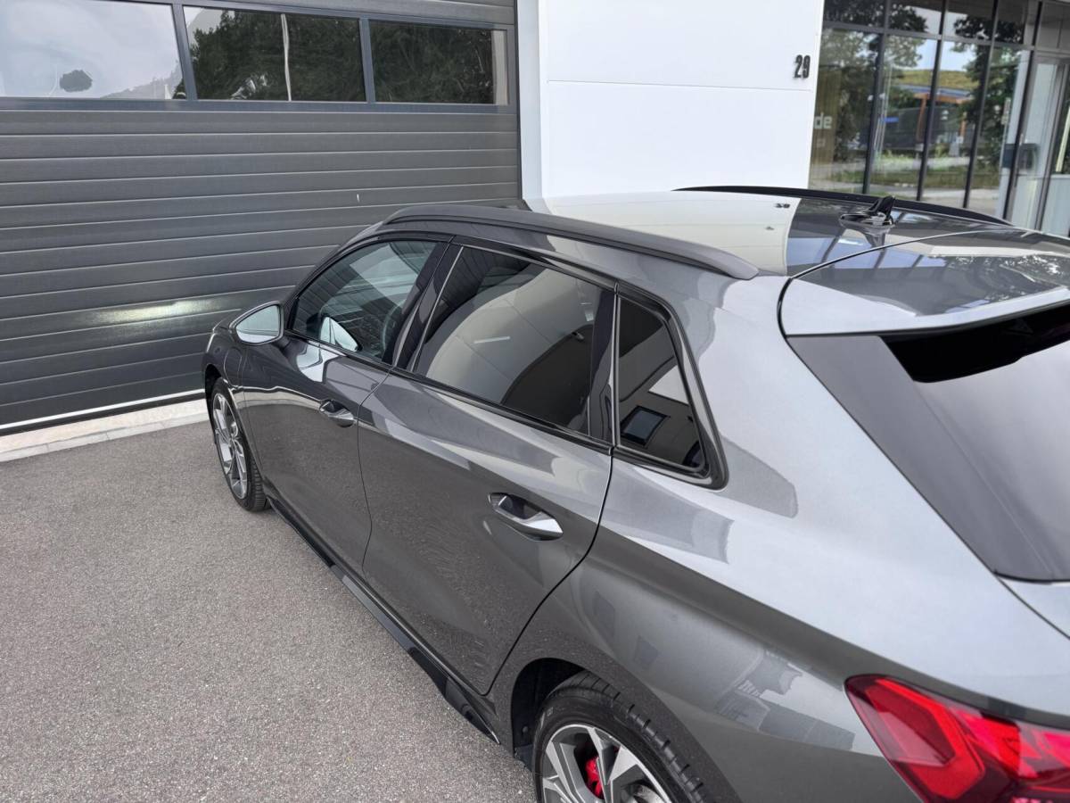 Audi A3 Audi A3 Sportback 45 TFSI e S-line Competition | Dealer Ondh