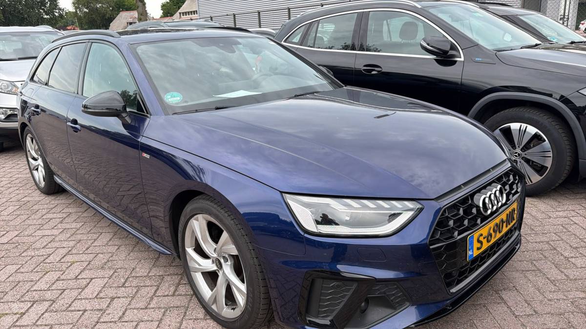 Audi A4