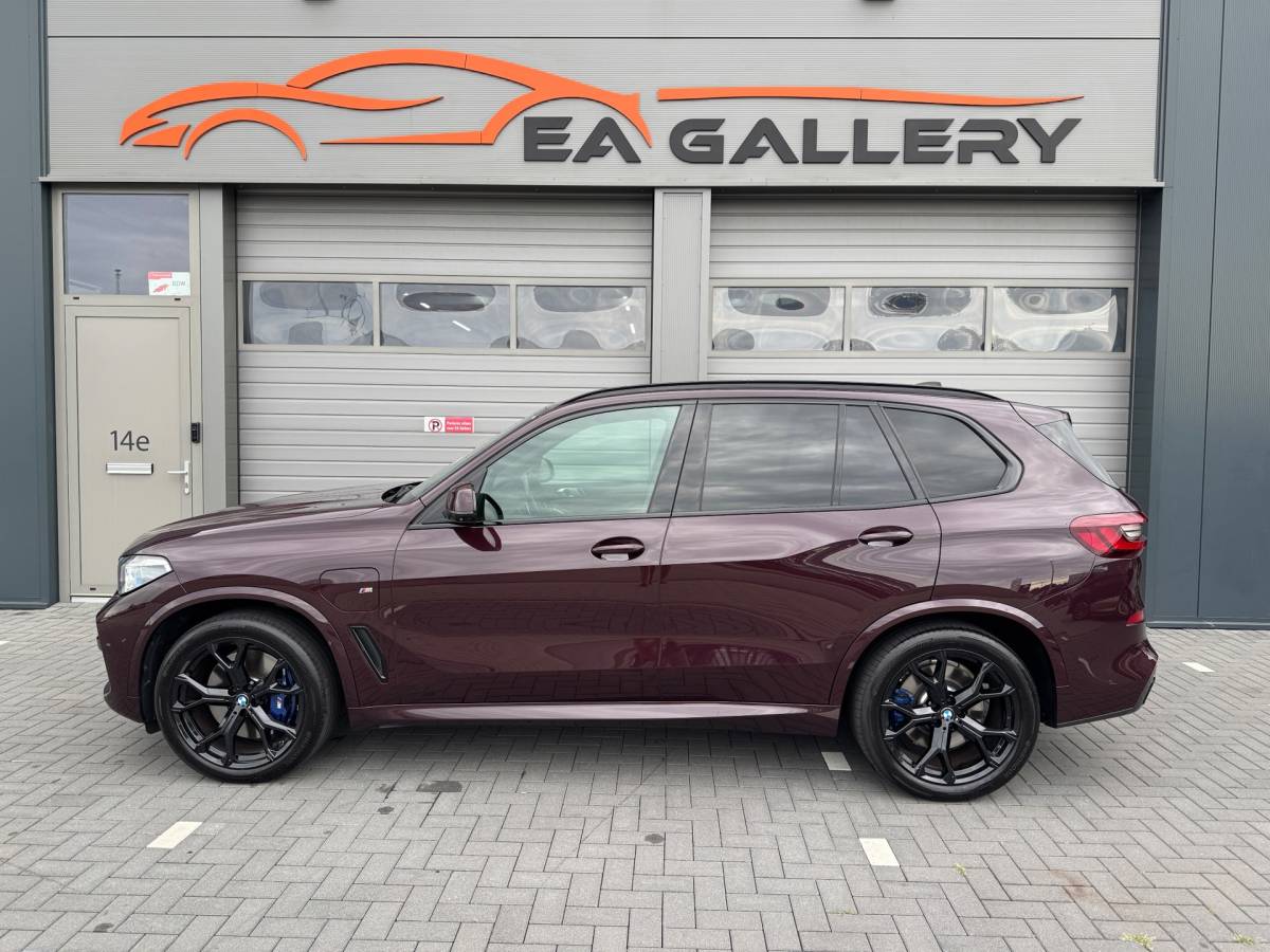 BMW X5 BMW X5 XDrive45e High Executive BOMVOL NAP Softclose Crystal