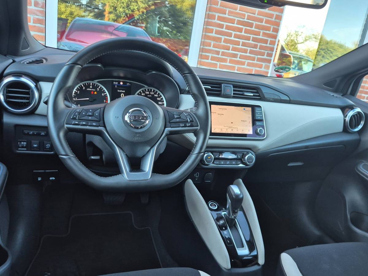 Nissan Micra Nissan Micra 1.0 IG-T Tekna 101PK 5drs AUTOMAAT clima, cruise, navi, pdc, camera, keyless, trekhaak, android auto, lmv
