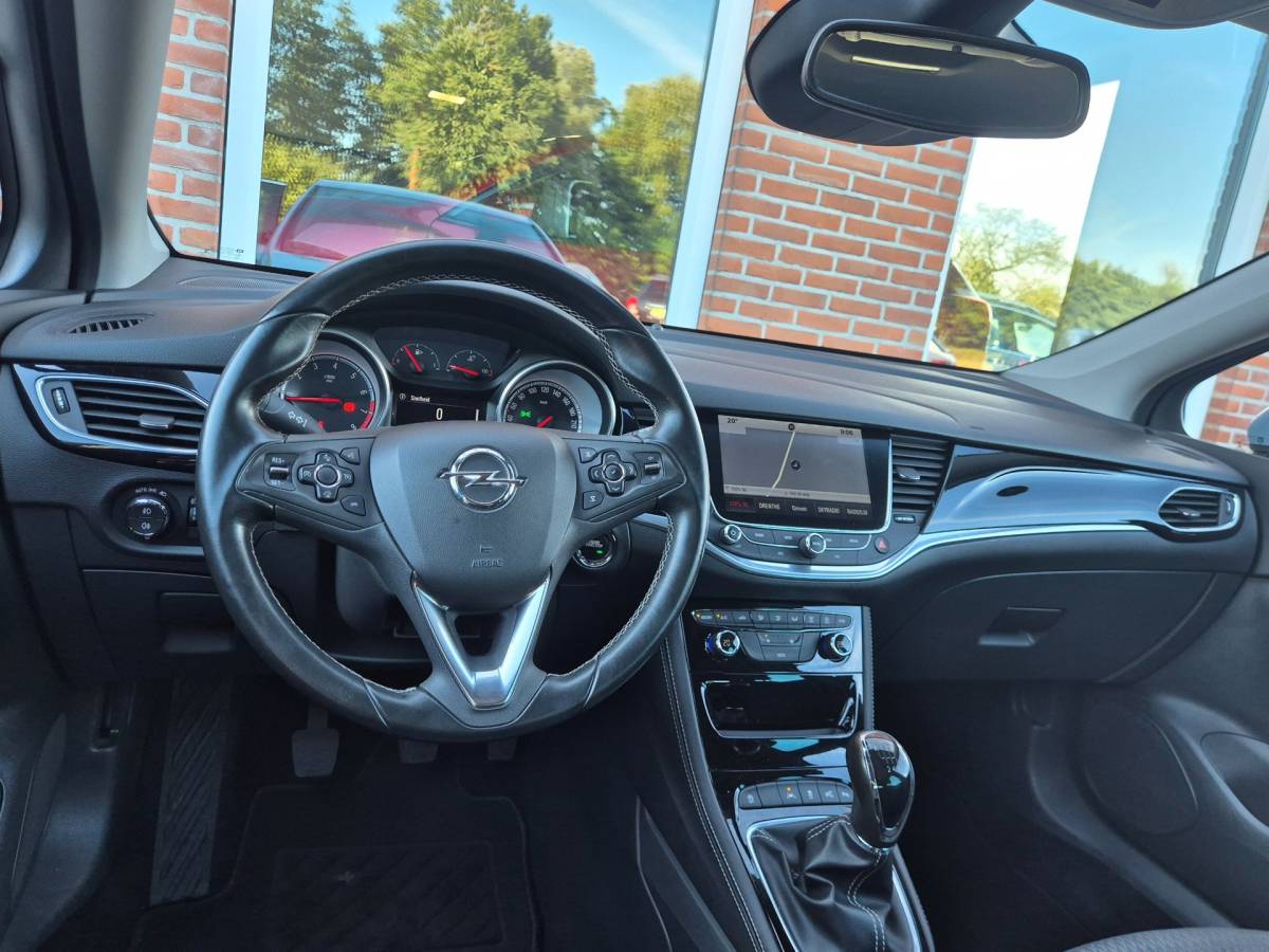 Opel Astra Opel Astra 1.4 Innovation 150PK 5drs clima, cruise, navi, pdc, camera, carplay, agr, parkass
