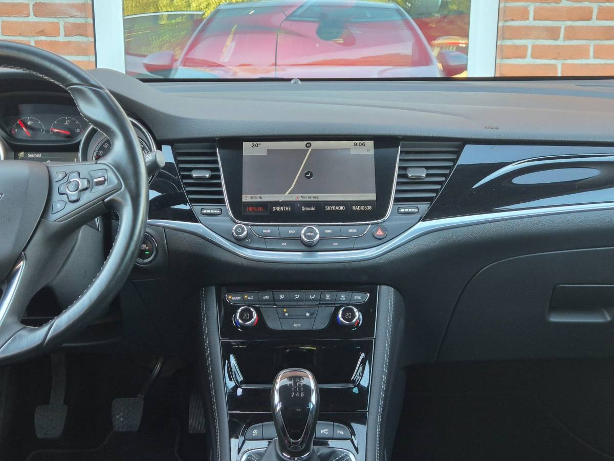 Opel Astra Opel Astra 1.4 Innovation 150PK 5drs clima, cruise, navi, pdc, camera, carplay, agr, parkass