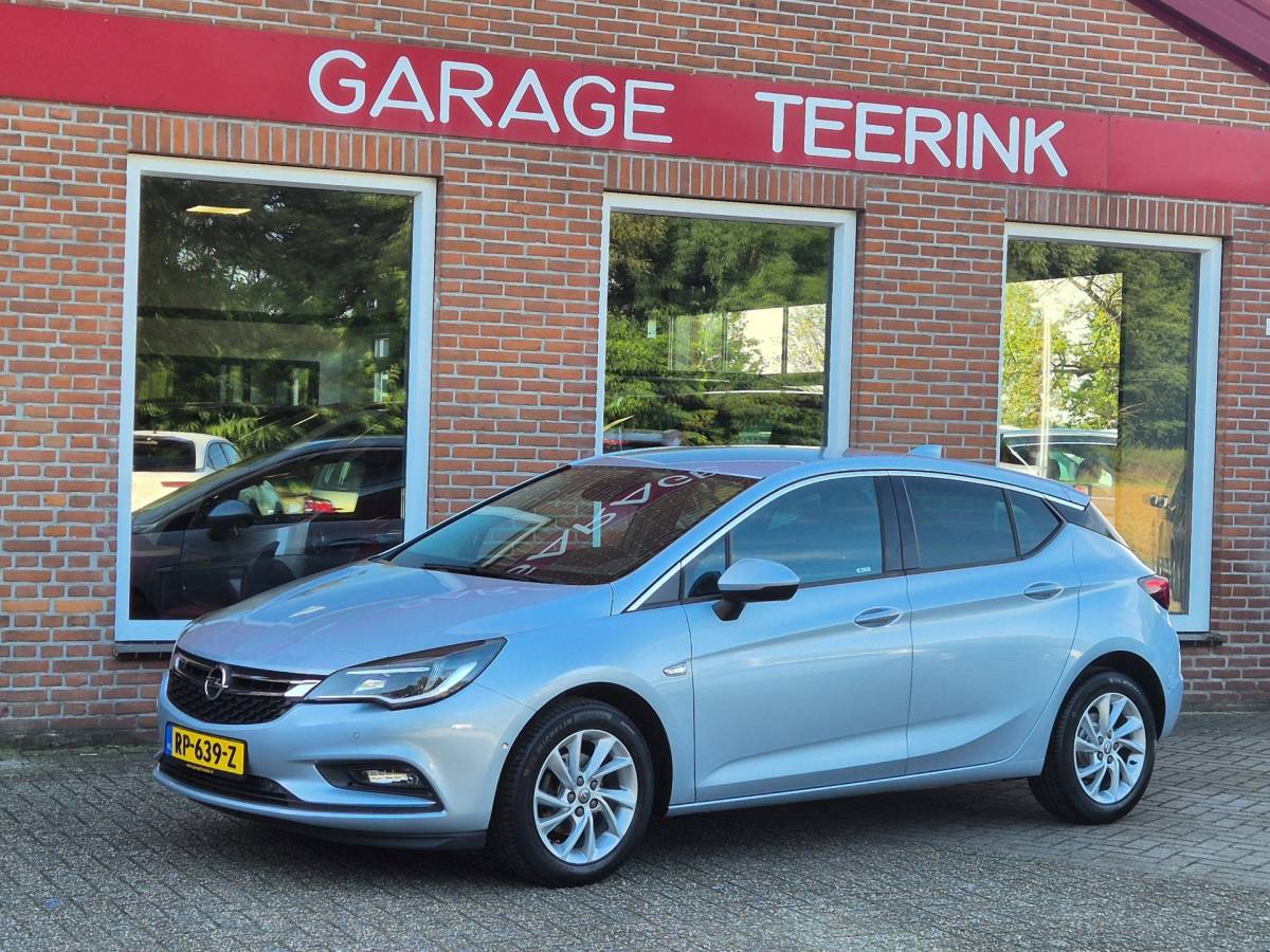 Opel Astra Opel Astra 1.4 Innovation 150PK 5drs clima, cruise, navi, pdc, camera, carplay, agr, parkass