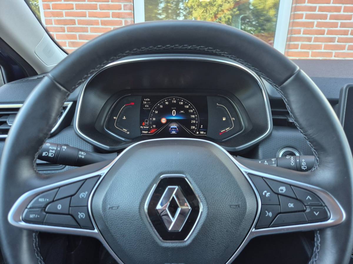 Renault Clio Renault Clio 1.0 TCe Intens 101PK 5drs clima, cruise, camera, keyless, trekhaak, led, digi dash, carplay