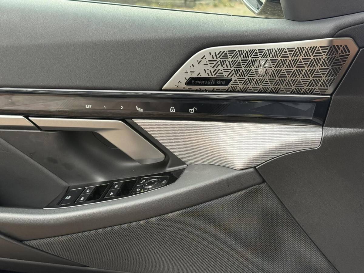 BMW 5 Serie BMW 5-serie Touring 530e M Sport Edition