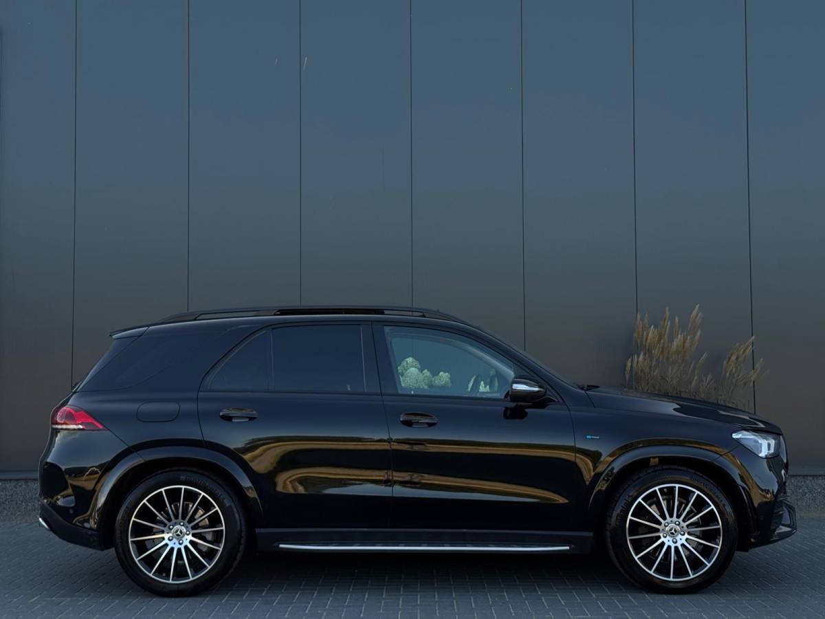 Mercedes-Benz GLE Mercedes-Benz GLE-klasse 350 e 4MATIC Premium Plus | AMG | PANO | 360 | HUD