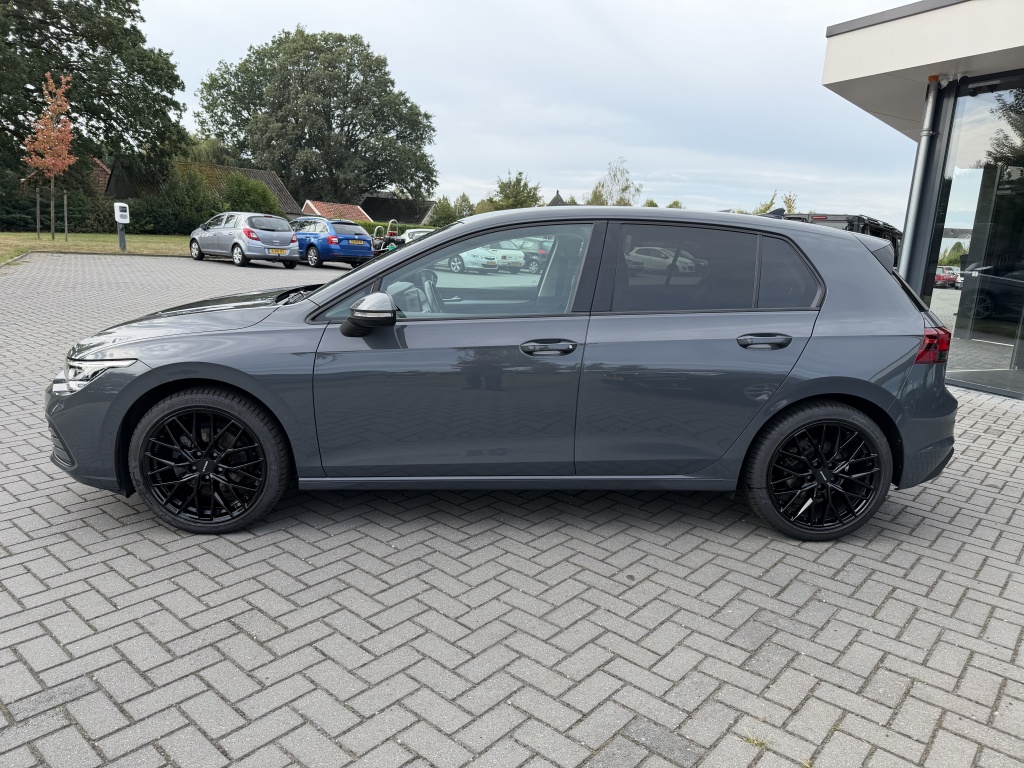 Volkswagen Golf Volkswagen Golf 1.5 TSI Life Bns
