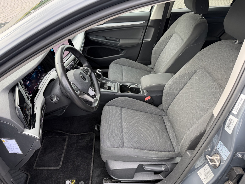 Volkswagen Golf Volkswagen Golf 1.5 TSI Life Bns