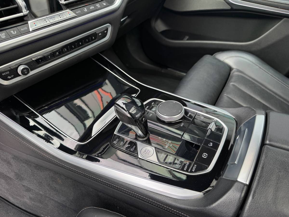 BMW X5 BMW X5 XDrive40i High Executive BOMVOL Black APK
