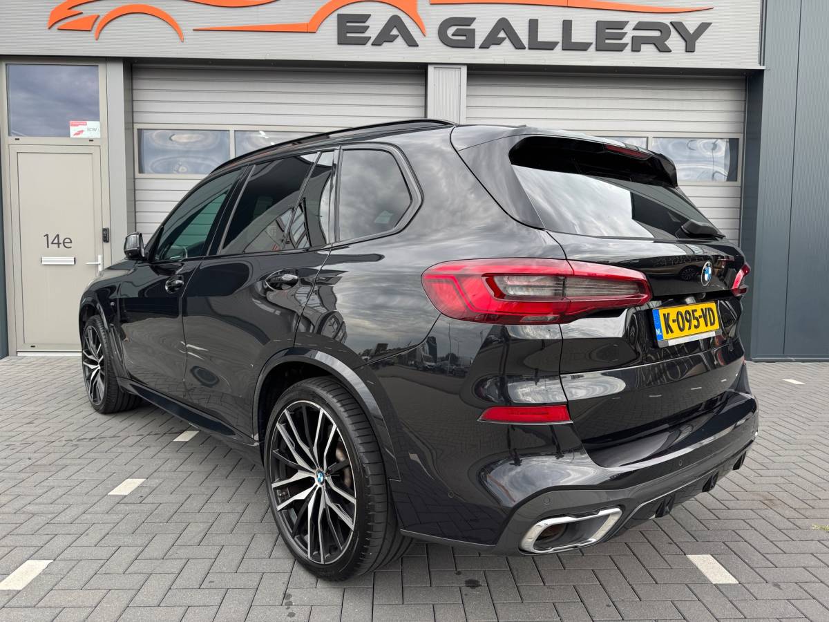BMW X5 BMW X5 XDrive40i High Executive BOMVOL Black APK