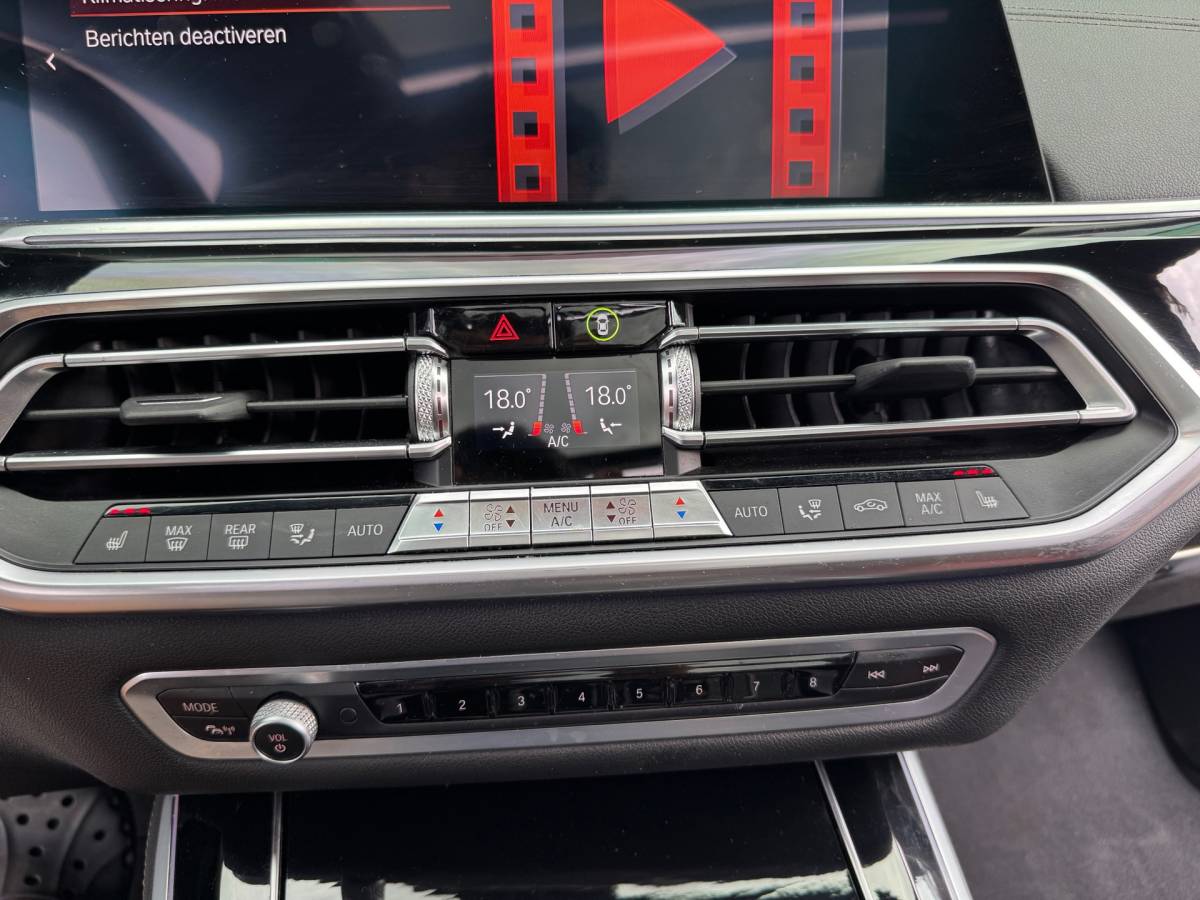 BMW X5 BMW X5 XDrive40i High Executive BOMVOL Black APK