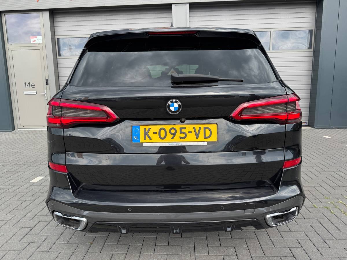 BMW X5 BMW X5 XDrive40i High Executive BOMVOL Black APK