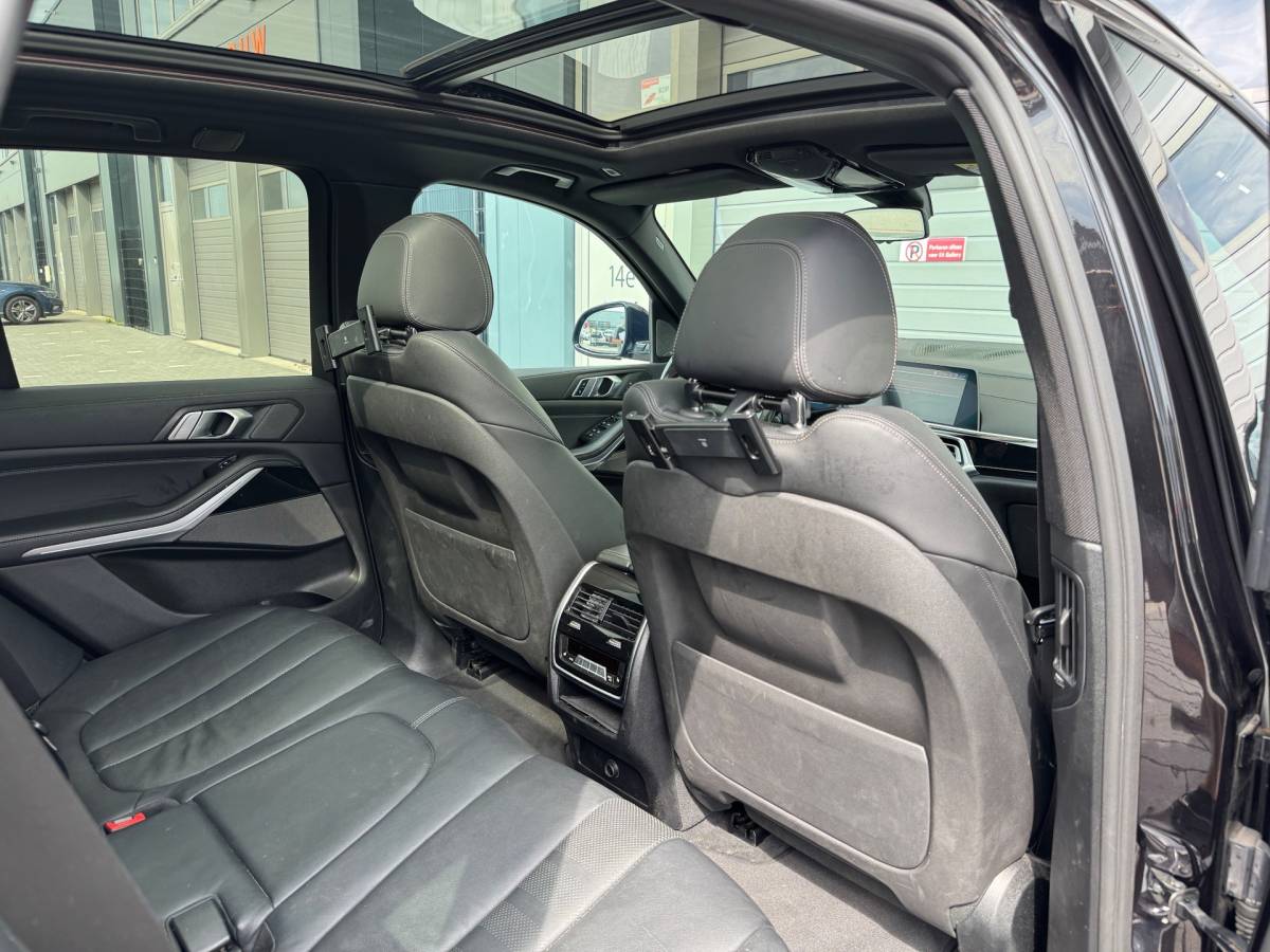 BMW X5 BMW X5 XDrive40i High Executive BOMVOL Black APK