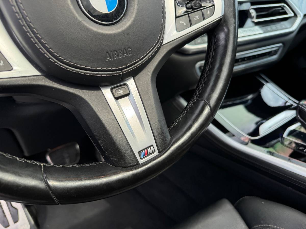BMW X5 BMW X5 XDrive40i High Executive BOMVOL Black APK