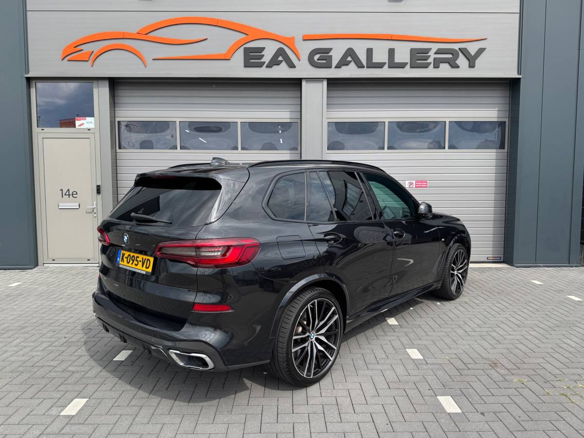 BMW X5 BMW X5 XDrive40i High Executive BOMVOL Black APK