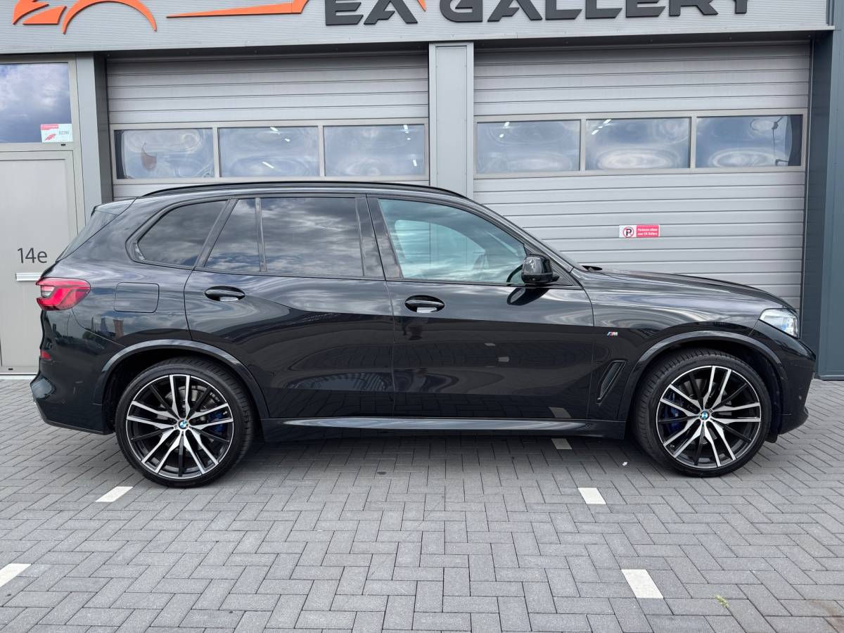 BMW X5 BMW X5 XDrive40i High Executive BOMVOL Black APK