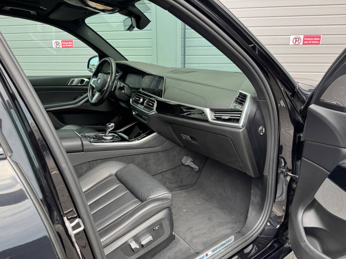 BMW X5 BMW X5 XDrive40i High Executive BOMVOL Black APK