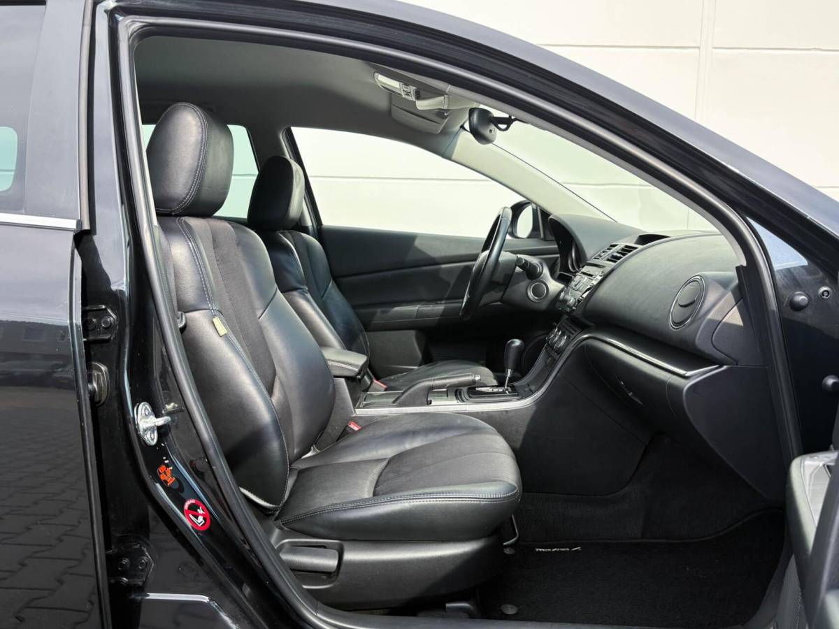 Mazda 6 Mazda 6 Sportbreak 2.0 155pk Automaat Sports-Line | Half leder | Stoelverwarming | Bose audio | Trekhaak