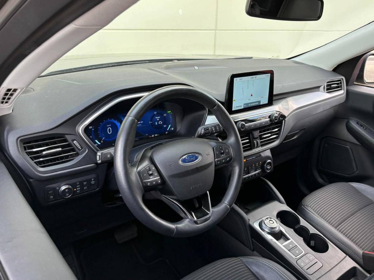 Ford Kuga Ford Kuga 2.5 PHEV 225pk Titanium X | Navigatie | Camera | Winterpakket | B&O sound | Trekhaak