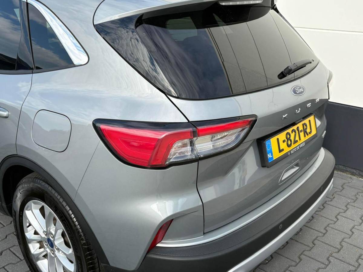 Ford Kuga Ford Kuga 2.5 PHEV 225pk Titanium X | Navigatie | Camera | Winterpakket | B&O sound | Trekhaak