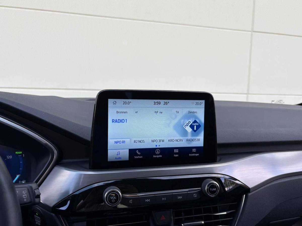 Ford Kuga Ford Kuga 2.5 PHEV 225pk Titanium X | Navigatie | Camera | Winterpakket | B&O sound | Trekhaak