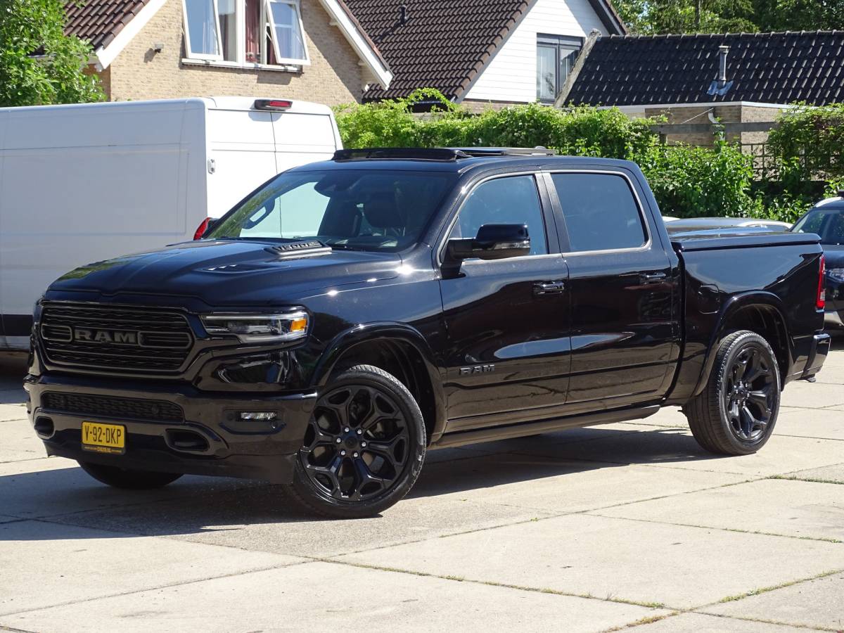 Dodge Ram 1500 Dodge Ram 1500 5.7 V8 4×4 Crew Cab Limited