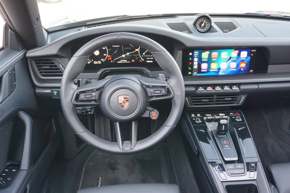 Porsche 911 Porsche 911 Cabrio 3.6 T-Hybrid Carrera 4 GTS