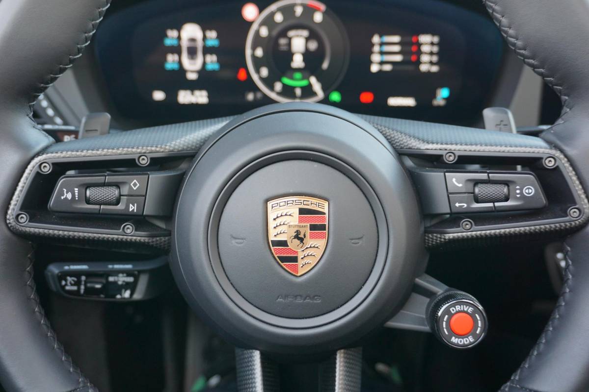 Porsche 911 Porsche 911 Cabrio 3.6 T-Hybrid Carrera 4 GTS