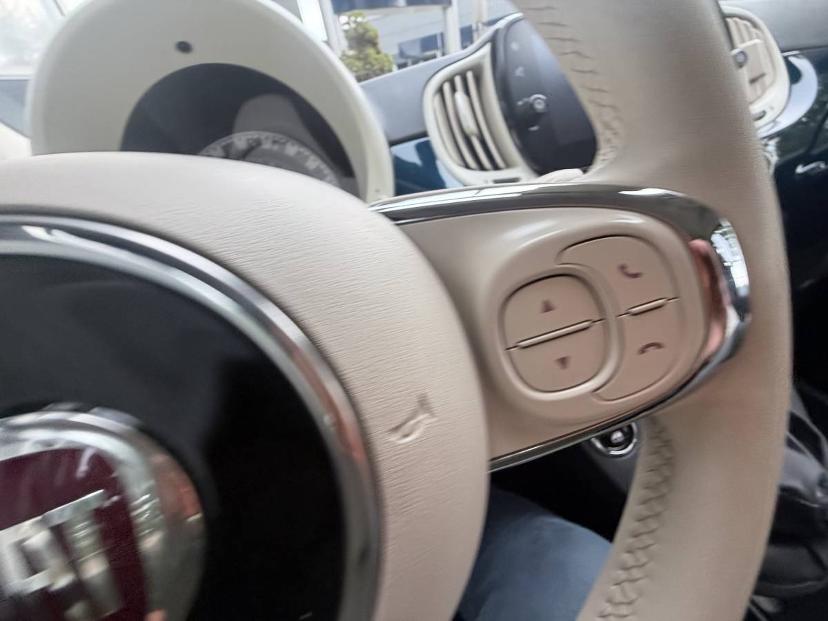 Fiat 500 Fiat 500 1.0 Hybrid Launch Edition Bj 2020 Km 35.944 Dealer onderhouden 70pk