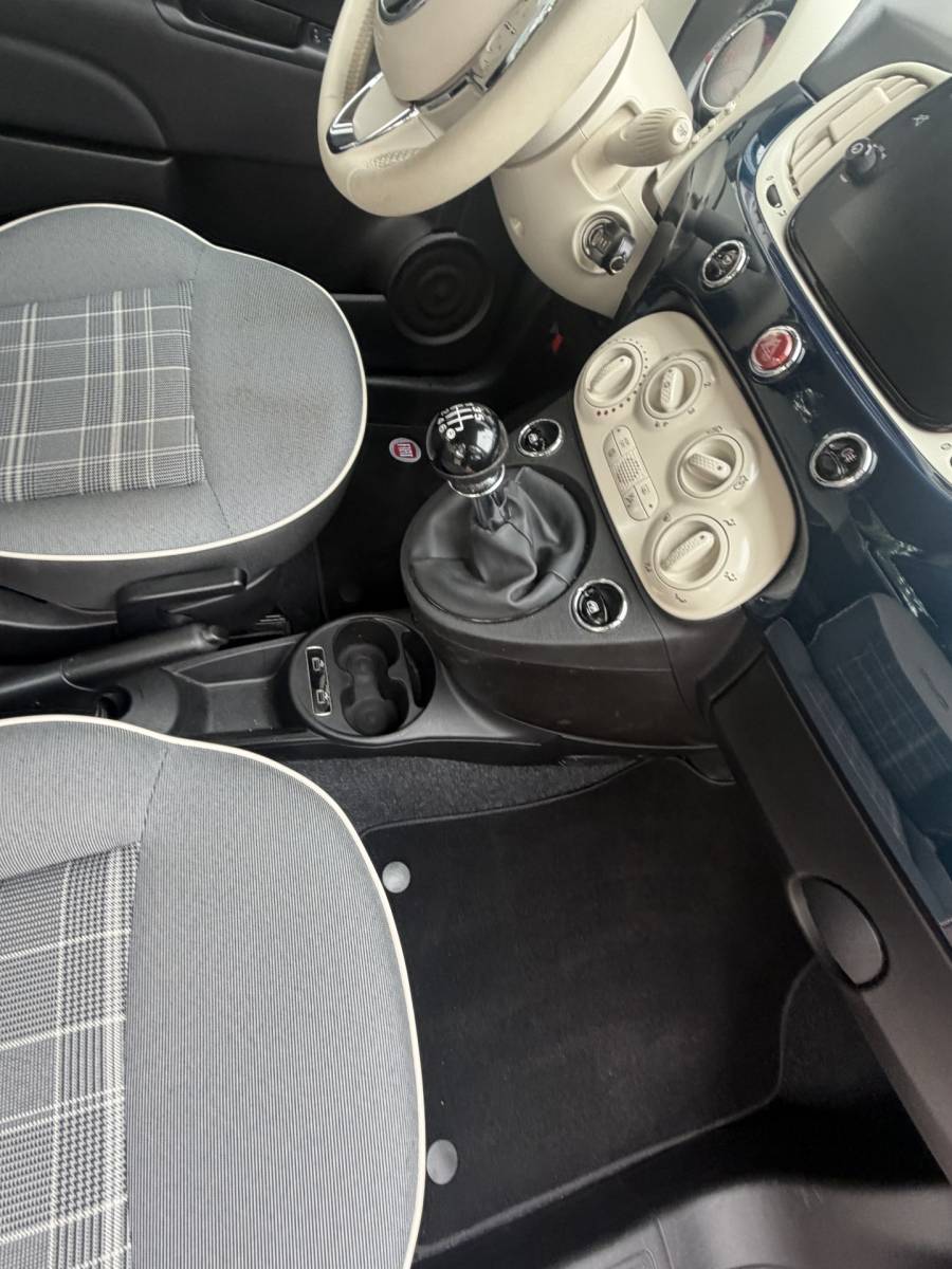 Fiat 500 Fiat 500 1.0 Hybrid Launch Edition Bj 2020 Km 35.944 Dealer onderhouden 70pk