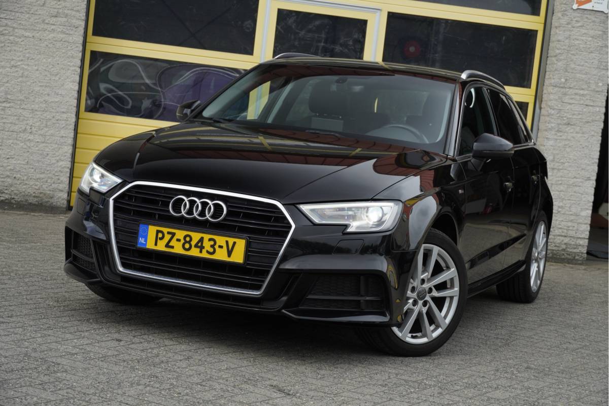 Audi A3 Audi A3 Sportback 1.0 TFSI 5drs S-Line BJ2017 Lmv 17″ | Led | Pdc | Sideskirts | Navi | Climate control | Cruise control | Getint glas