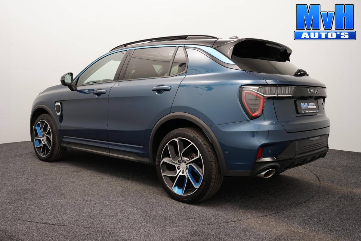 Lynk & Co 01 Lynk & Co 01 1.5 PHEV|262PK|LUXE|360°CAM|PANO