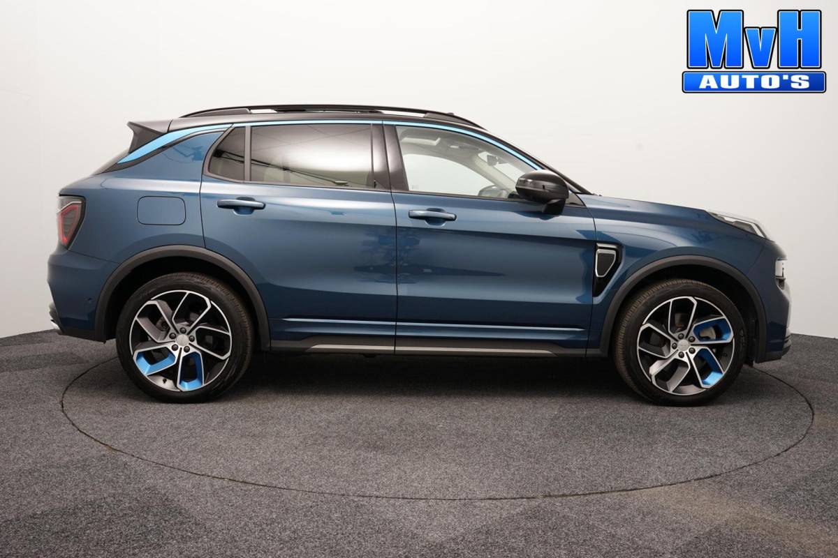 Lynk & Co 01 Lynk & Co 01 1.5 PHEV|262PK|LUXE|360°CAM|PANO
