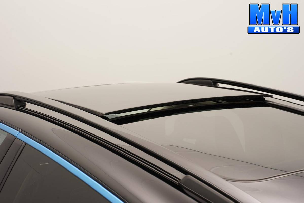 Lynk & Co 01 Lynk & Co 01 1.5 PHEV|262PK|LUXE|360°CAM|PANO
