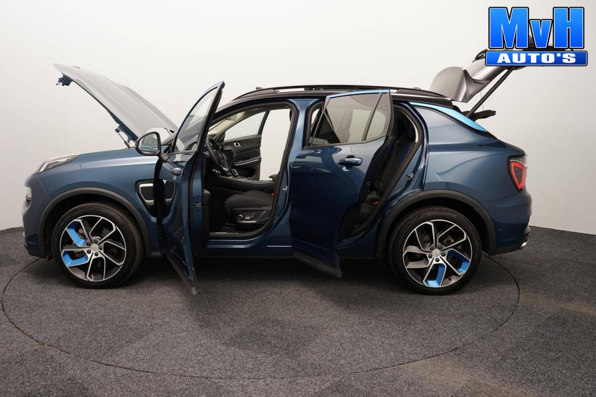 Lynk & Co 01 Lynk & Co 01 1.5 PHEV|262PK|LUXE|360°CAM|PANO