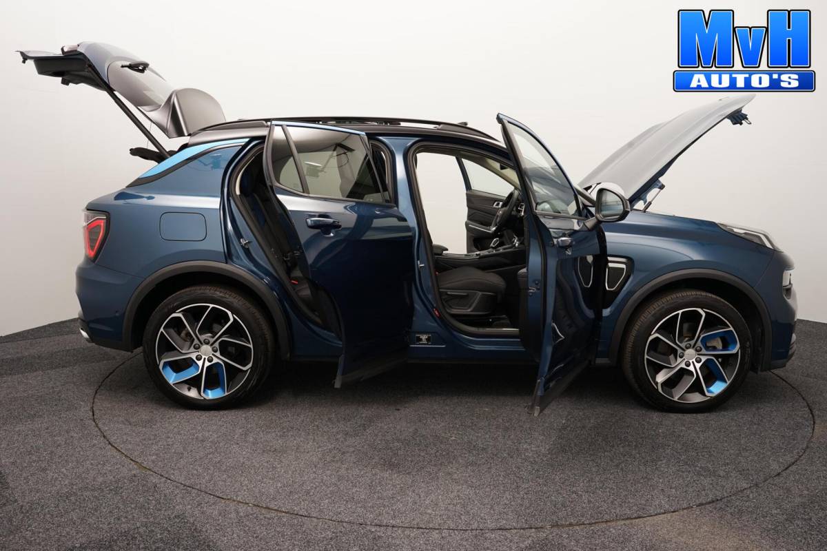Lynk & Co 01 Lynk & Co 01 1.5 PHEV|262PK|LUXE|360°CAM|PANO