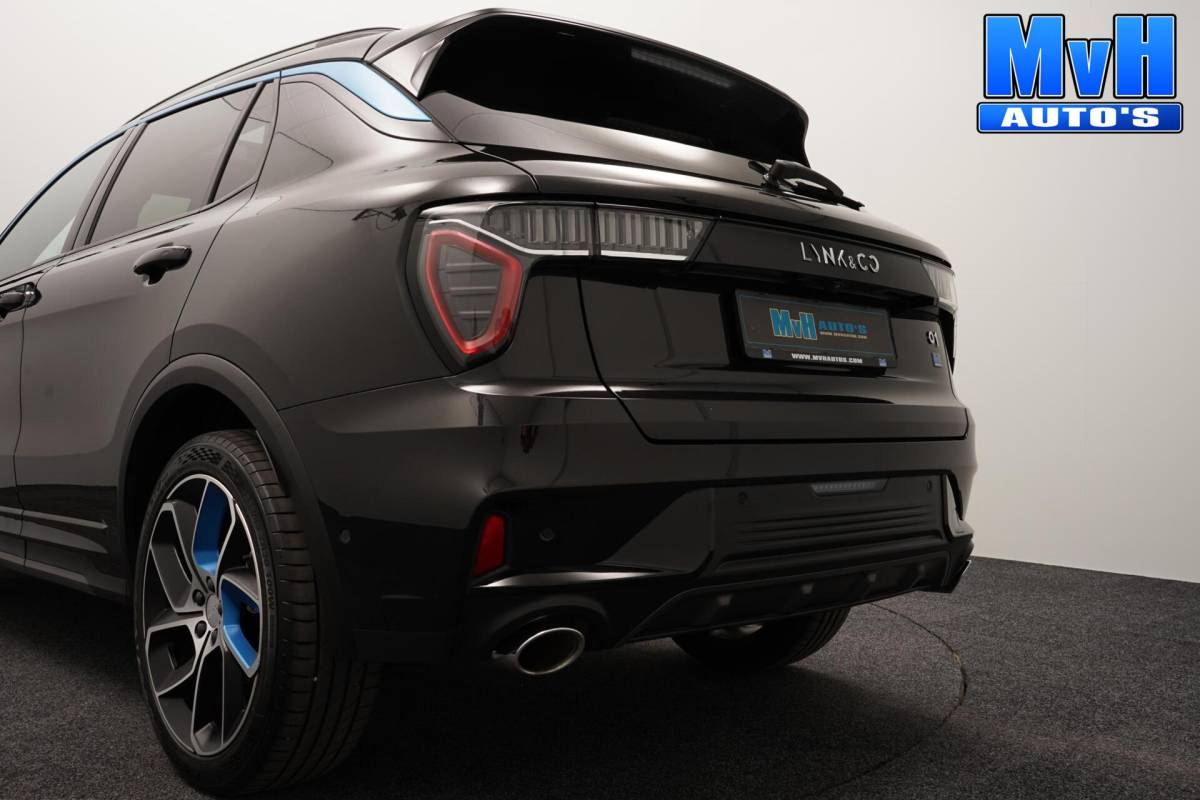 Lynk & Co 01 Lynk & Co 01 1.5 PHEV|ZWARTE.HEMEL|360ºCAM|PANO|262PK