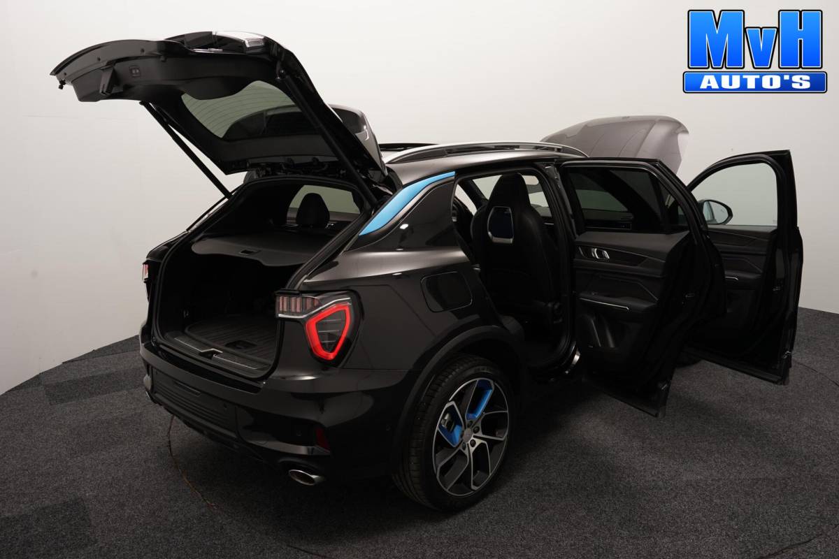 Lynk & Co 01 Lynk & Co 01 1.5 PHEV|ZWARTE.HEMEL|360ºCAM|PANO|262PK