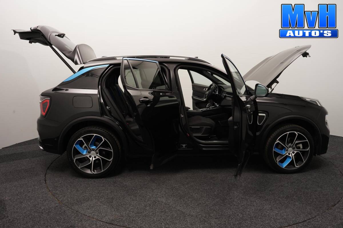 Lynk & Co 01 Lynk & Co 01 1.5 PHEV|ZWARTE.HEMEL|360ºCAM|PANO|262PK