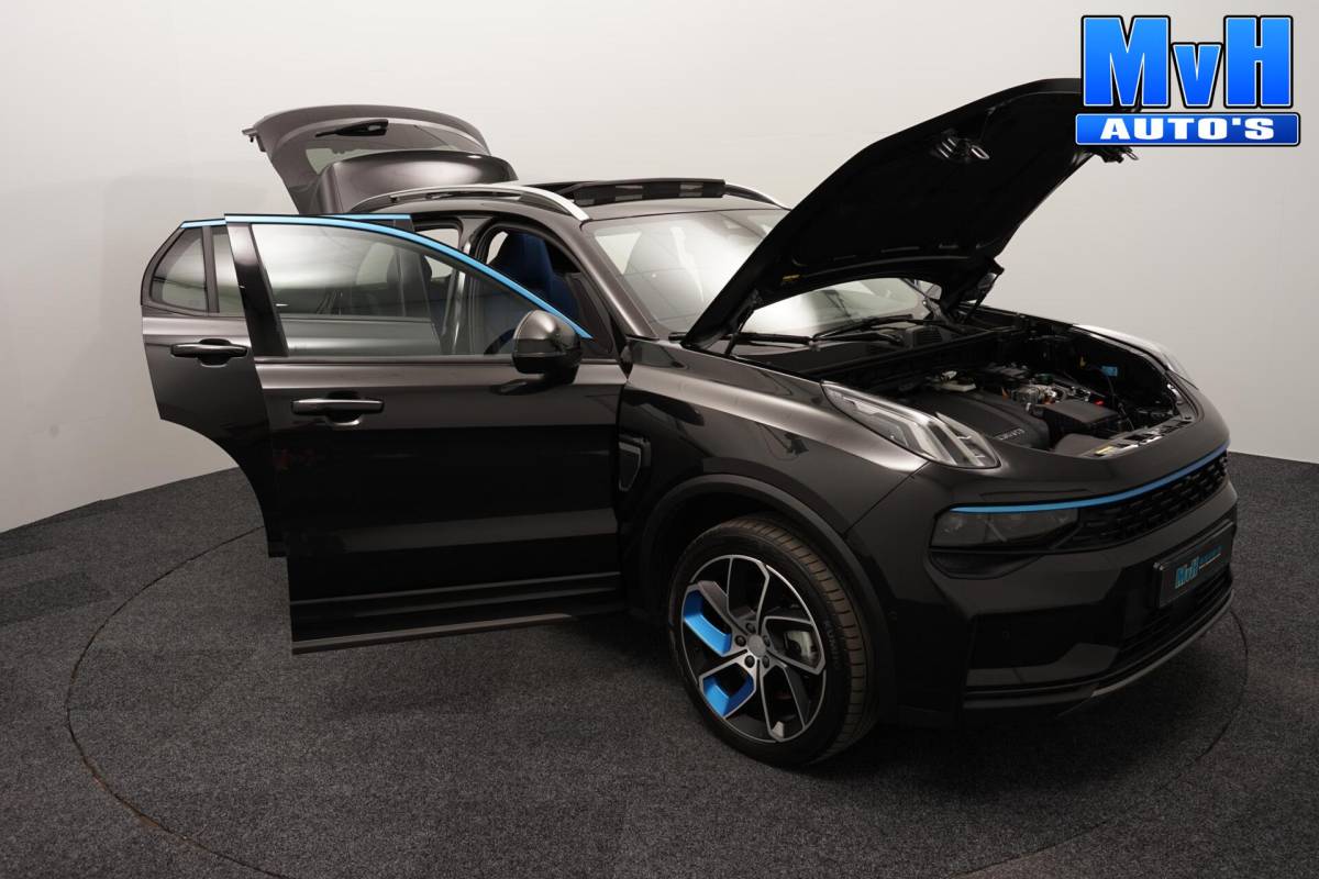 Lynk & Co 01 Lynk & Co 01 1.5 PHEV|ZWARTE.HEMEL|360ºCAM|PANO|262PK
